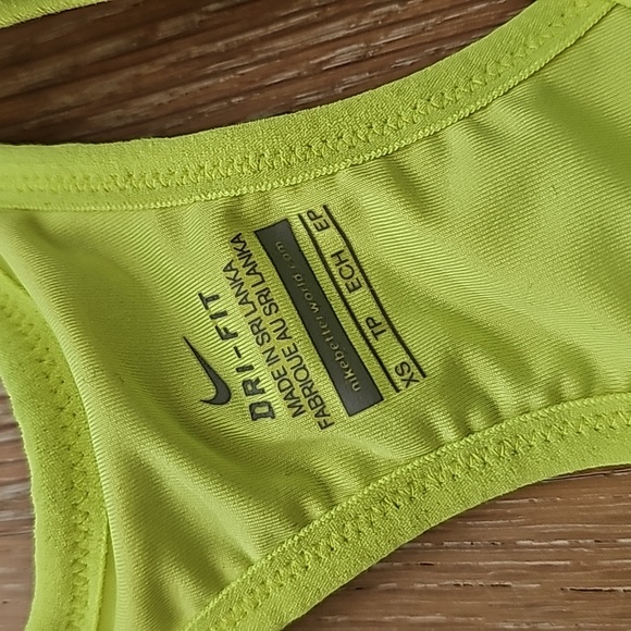 NIKE Dri-fit 2 in 1 tank top with sport bra - Picture 3 of 8